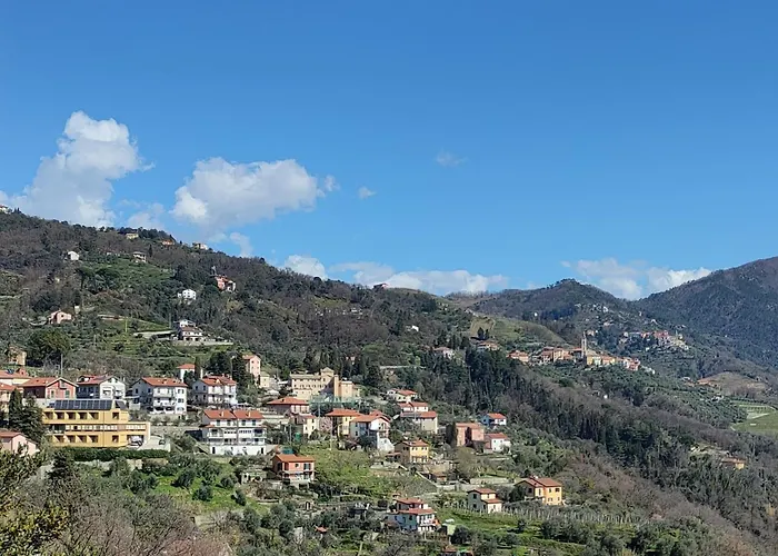 Appartamento Tra Le Cinque Terre, Camogli E Portofino Con Scorcio Mare All\'Orizzonte