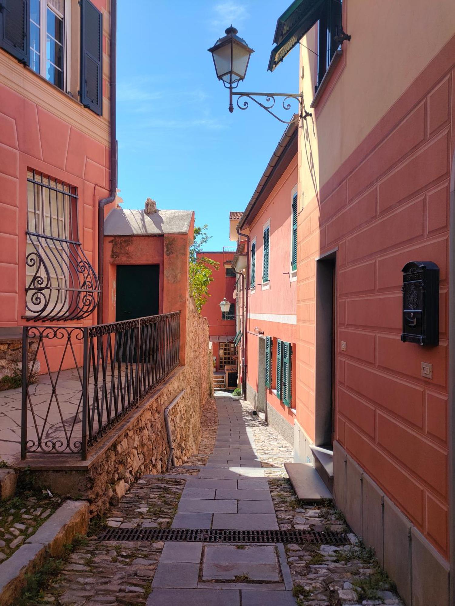 Holiday home Tra Le Cinque Terre, Camogli E Portofino Con Scorcio Mare All'orizzonte Castiglione Chiavarese